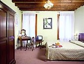 4779_2.jpg