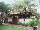 1281432319.jpg